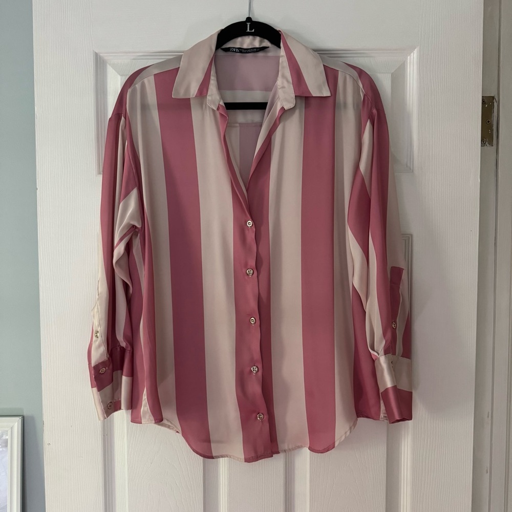 Zara White and Pink Button Down Shirt with Notched Collar